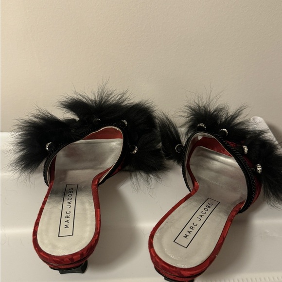 Marc Jacobs red fur sandal mules kitten heel - Picture 7 of 10
